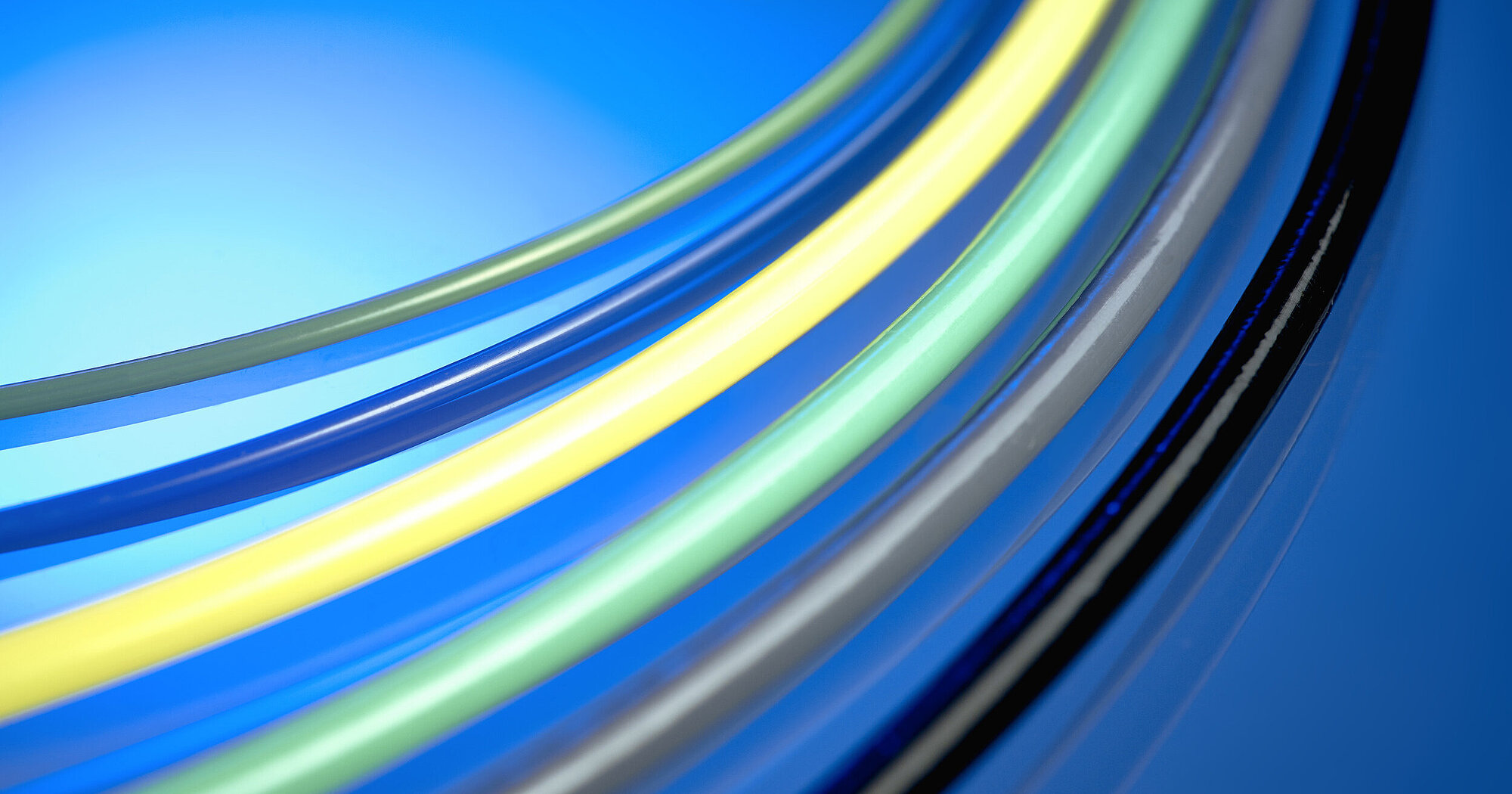 High performance plastics for medical and pharmaceutical use RAUMEDIC